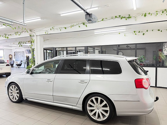 Volkswagen Passat 6 of 25