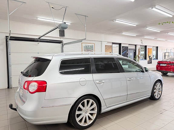Volkswagen Passat 7 of 25
