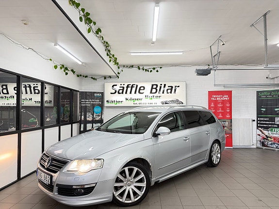 Volkswagen Passat 2 of 5