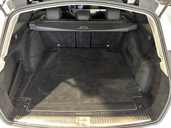 Mercedes-Benz E220 d 10 of 11