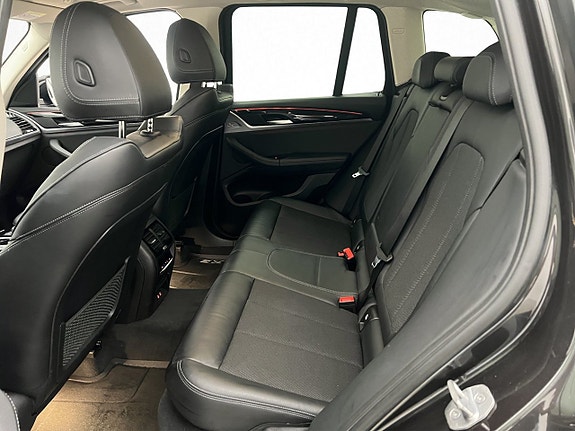BMW X3 25 of 30