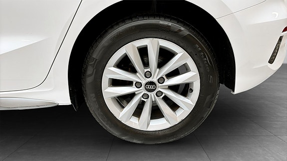 Audi A3 6 of 21