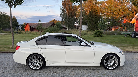 BMW 320d 5 of 5