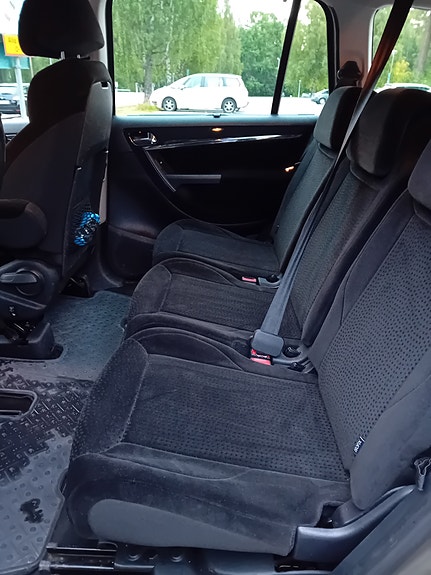 Citroen Grand C4 Picasso 9 of 10