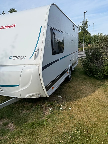 Dethleffs CJoy 420 QSH 2 of 11