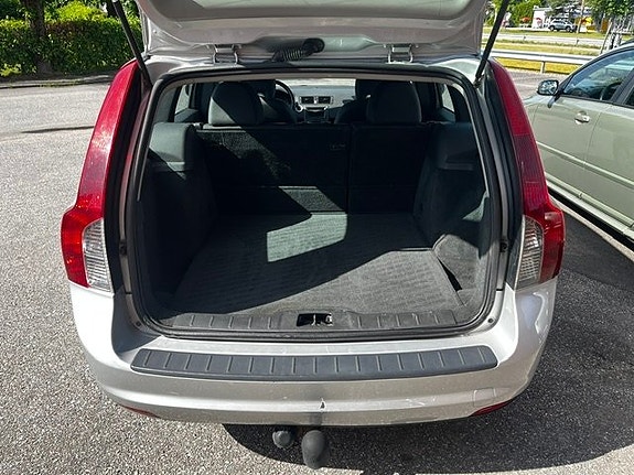 Volvo V50 10 of 10