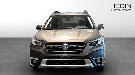 Subaru Outback 8 of 11