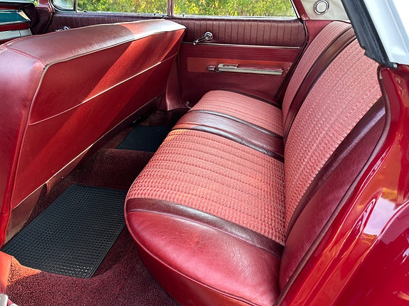 Oldsmobile Dynamic 88 7 of 8
