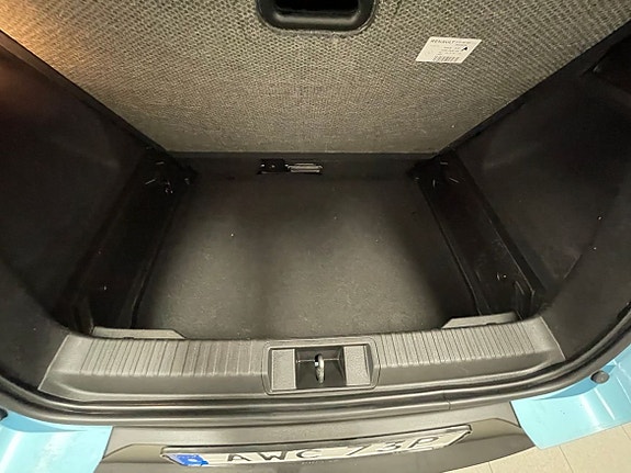 Renault Captur 17 of 18