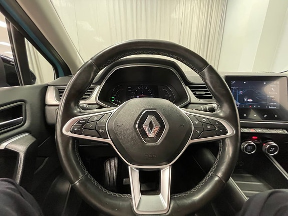 Renault Captur 8 of 18