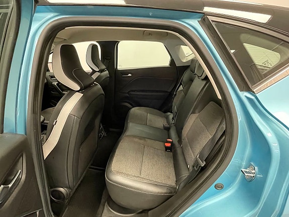 Renault Captur 15 of 18