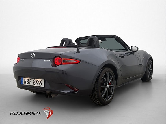 Mazda MX-5 9 of 27