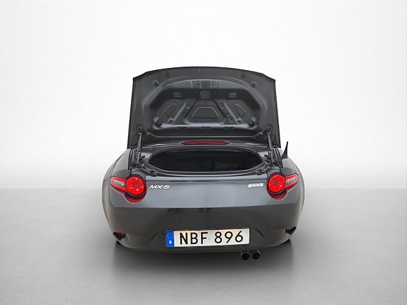 Mazda MX-5 18 of 27
