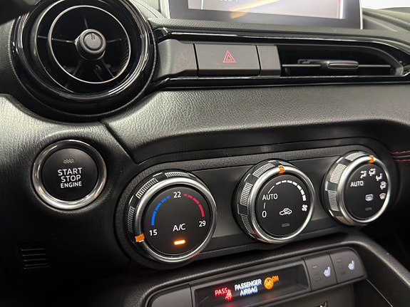 Mazda MX-5 23 of 27