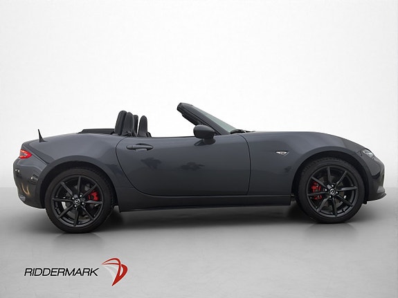 Mazda MX-5 4 of 5