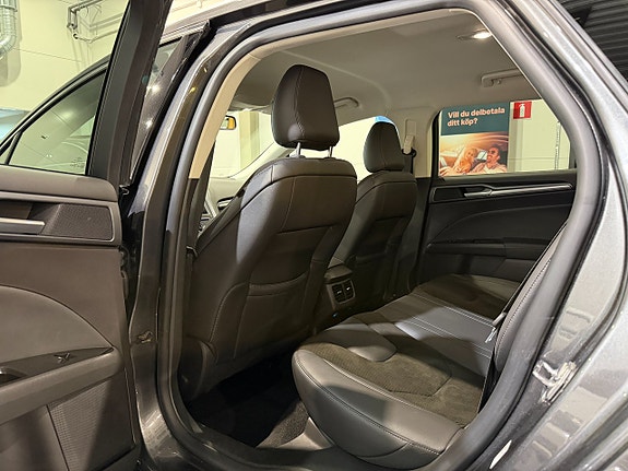Ford Mondeo 20 of 26