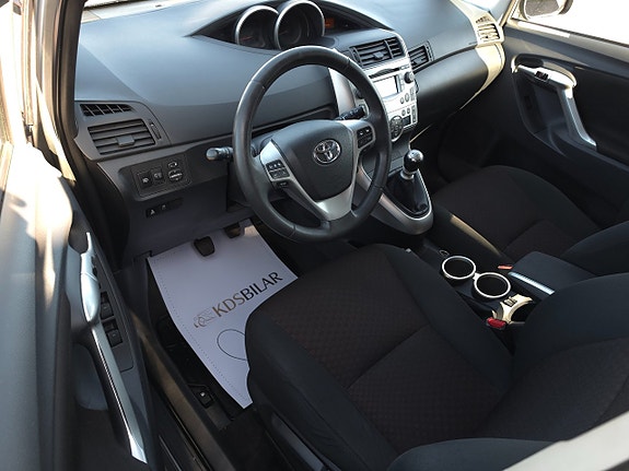 Toyota Verso 8 of 13
