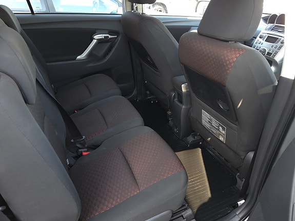 Toyota Verso 10 of 13