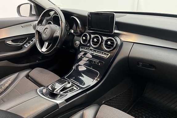 Mercedes-Benz C250 d 28 of 30