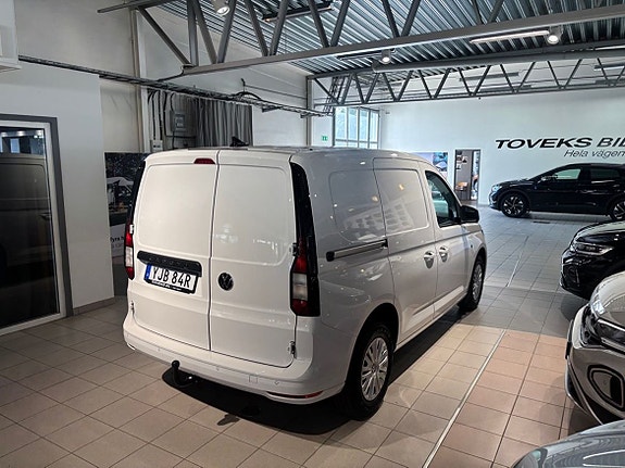 Volkswagen Caddy 4 of 5