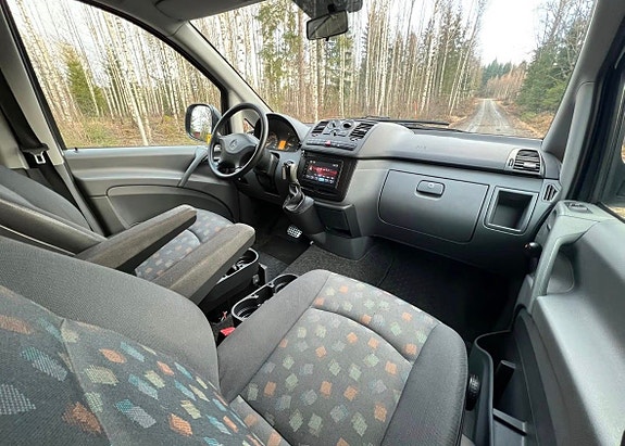 Mercedes-Benz Vito 111 12 of 15