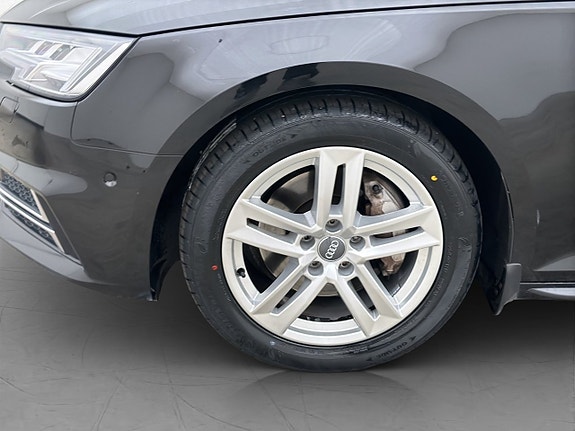 Audi A4 30 of 30
