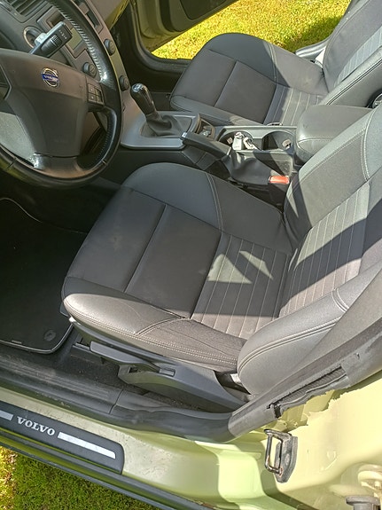 Volvo V50 8 of 8