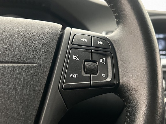 Volvo V60 17 of 30