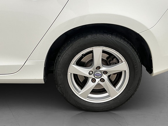 Volvo V60 28 of 30