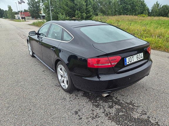 Audi A5 4 of 5