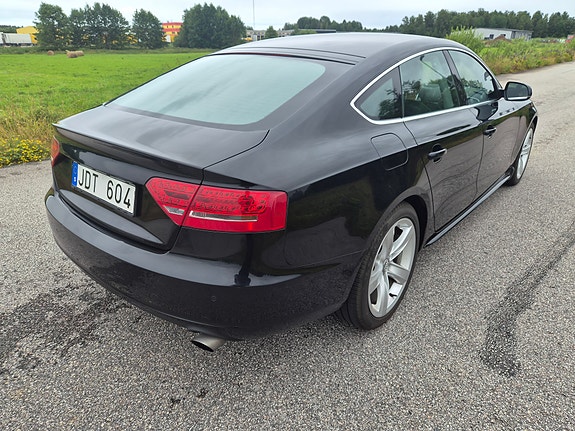 Audi A5 3 of 5