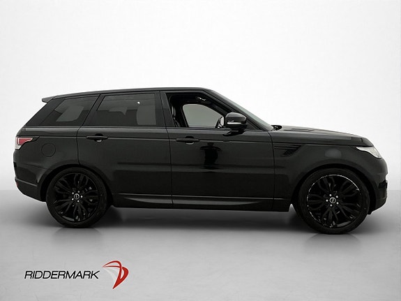 Land Rover Range Rover Sport 9 of 30