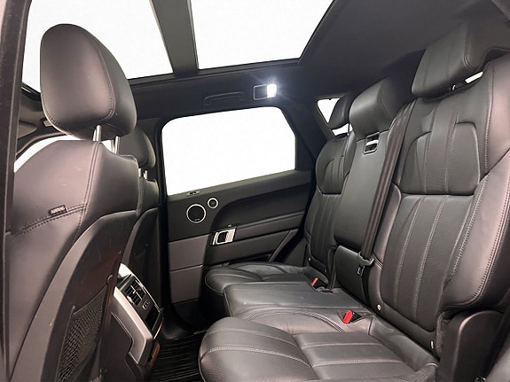 Land Rover Range Rover Sport 30 of 30