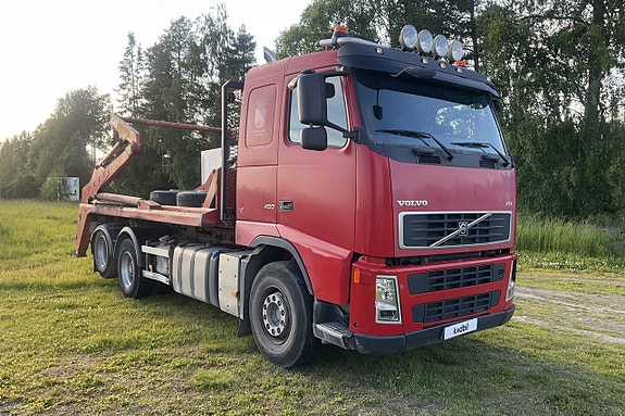 VOLVO FH400 6X2 2 of 5