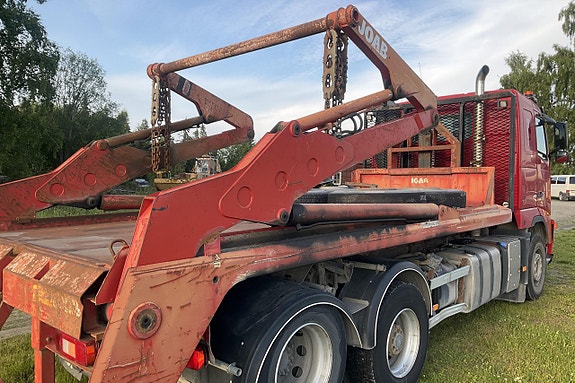 VOLVO FH400 6X2 3 of 5