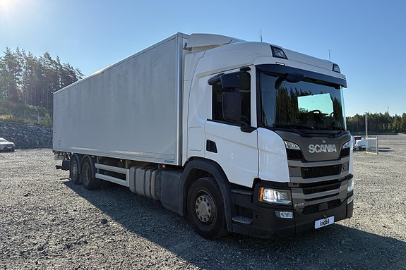 SCANIA P410B 6X2*4 NB 2 of 5