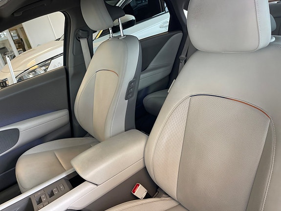 Hyundai Ioniq 6 4 of 7