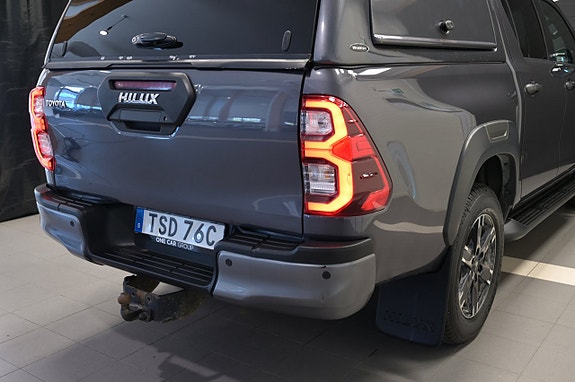 Toyota HiLux 6 of 21
