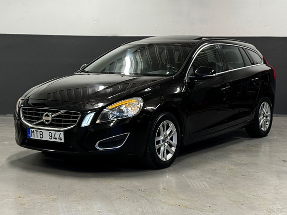 Volvo V60 5 of 23