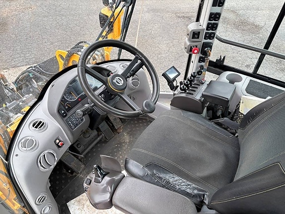 Volvo L60H lastmaskin, 9200 tim, svensksåld 6 of 7