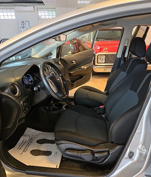 Nissan Note 4 of 11