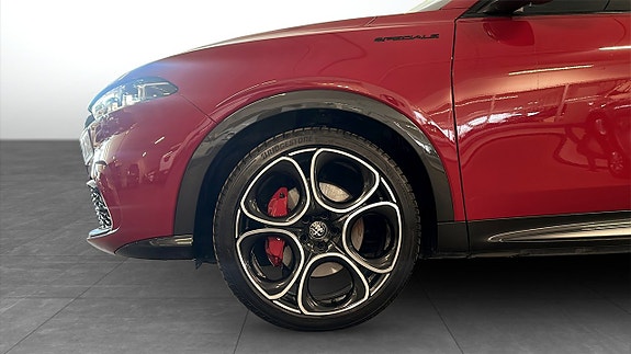 Alfa Romeo Tonale 9 of 9