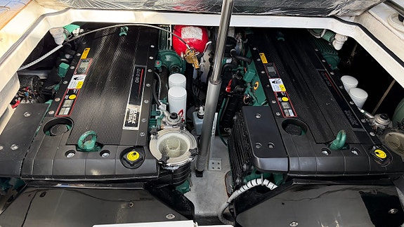 Fairline Targa 38 -08 | Volvo Penta D6-370 12 of 12