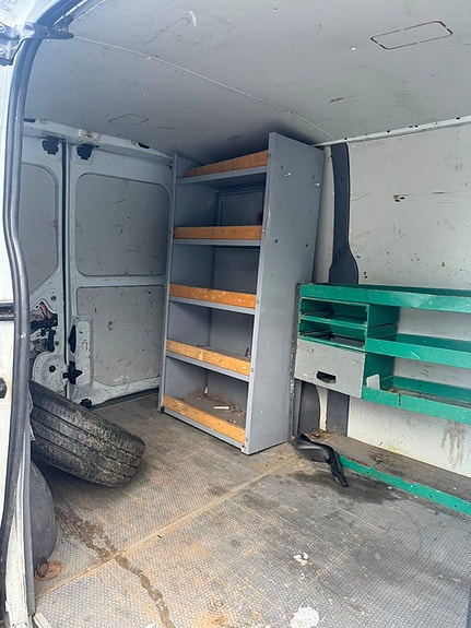 Nissan NV400 10 of 15