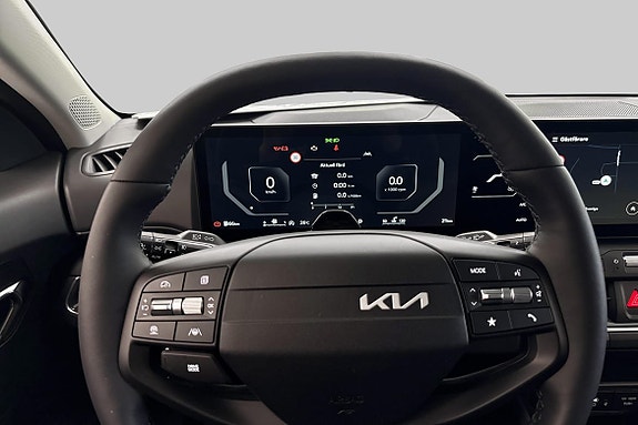 Kia K4 12 of 22