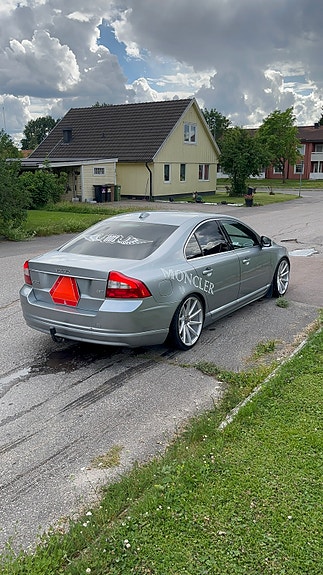 Volvo S80 3 of 7