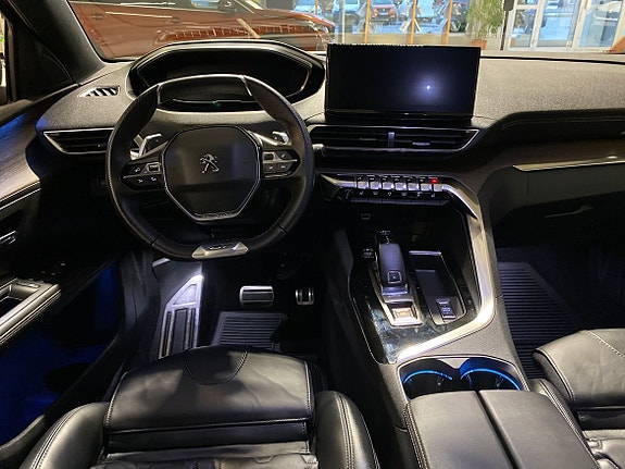 Peugeot 5008 4 of 5