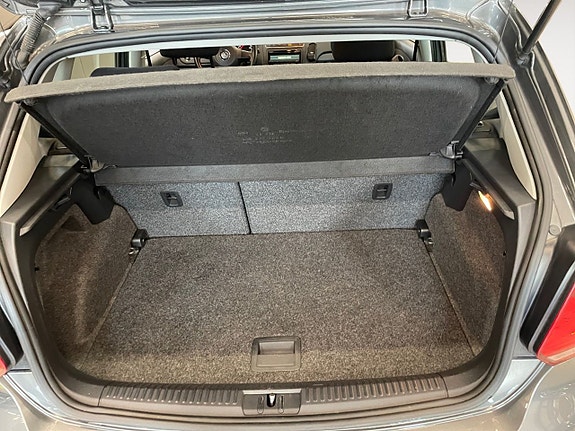 Volkswagen Polo 14 of 19