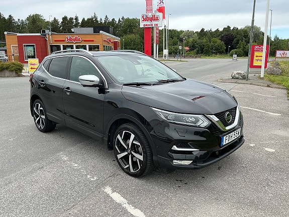 Nissan Qashqai 2 of 3