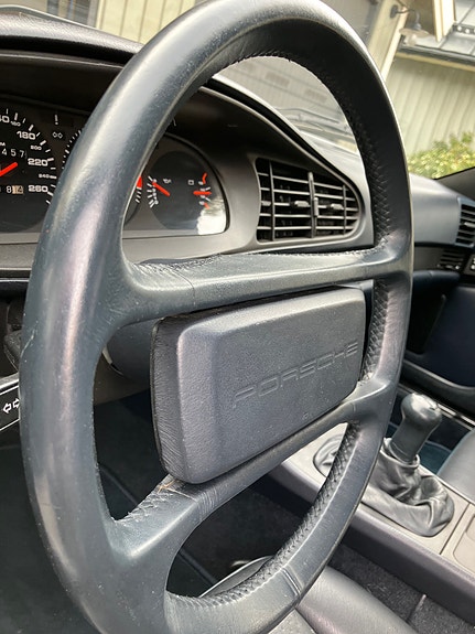 Porsche 944 20 of 30
